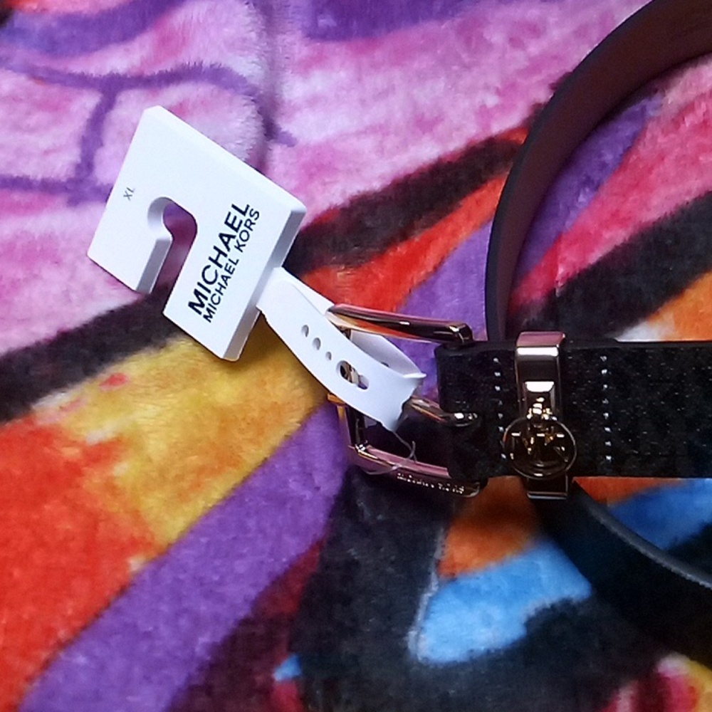 Michael kors belt new extra large